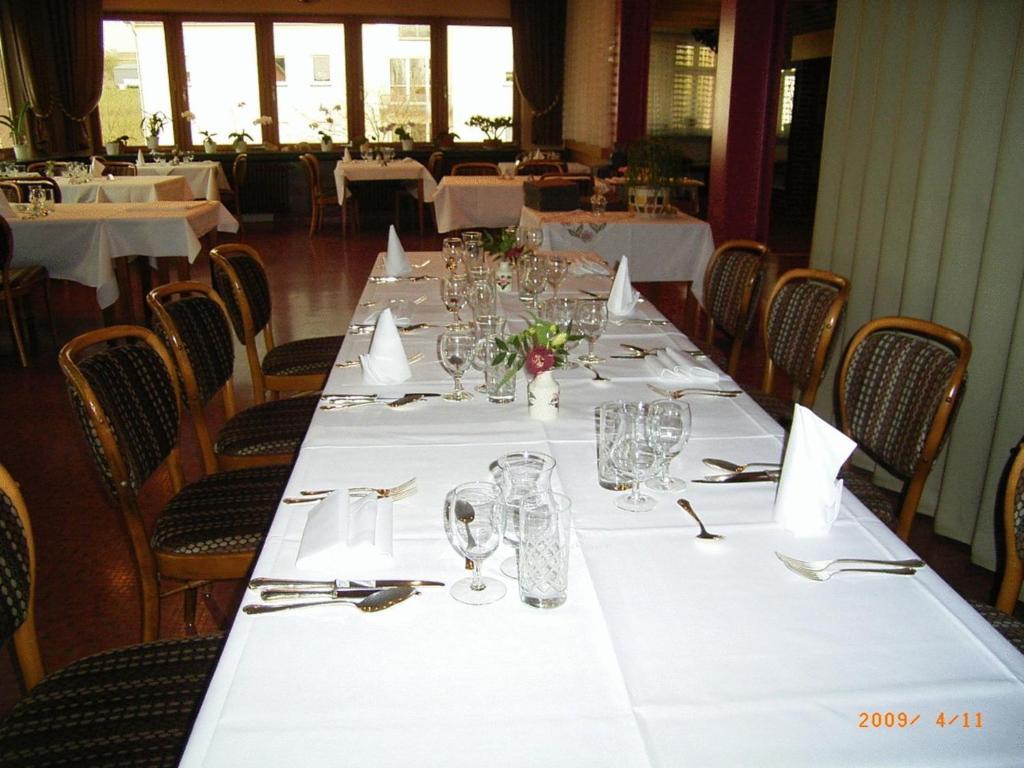 Hotel Restaurant Braas Esch-sur-Sûre Eksteriør billede